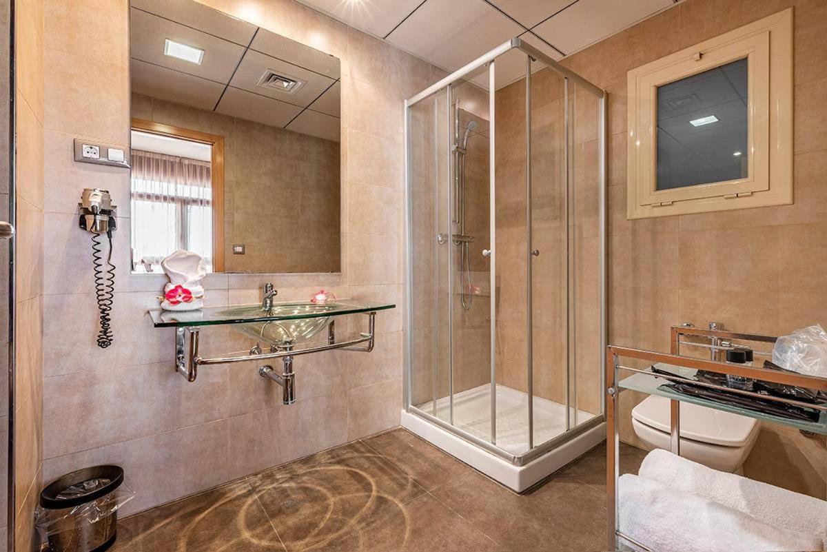 Hotel Pere III El Gran Vilafranca del Penedès Kültér fotó