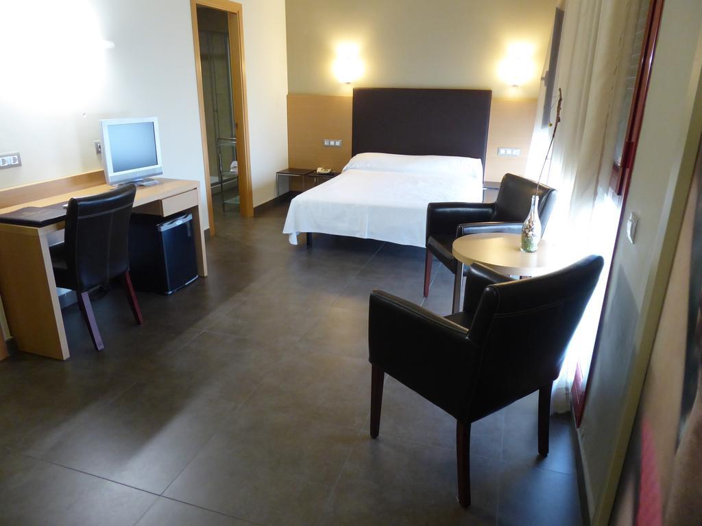 Hotel Pere III El Gran Vilafranca del Penedès Kültér fotó